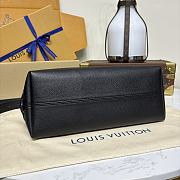 Colestore Louis Vuitton Low Key Messenger Black 30x18x12cm - 4