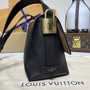 Colestore Louis Vuitton Low Key Messenger Black 30x18x12cm - 3