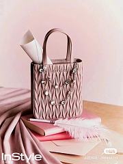 Colestore Miu Miu Matelasse Hand Chain Shoulder Bag Black/White/Pink 18X15X5CM - 6