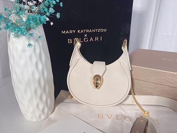 Colestore Bvlgari Serpenti Ellipse Micro White 13x8x3.5cm