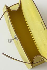 Colestore Hermes Kelly Pochette Jaune Espom Leather in Chick Yellow 22x7x13cm - 2