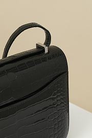 Colestore Hermes Constance 19 in Black 19x15x5cm - 4
