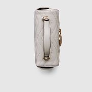 Colestore Gucci GG Marmont Mini Bag in White 17x13x6cm - 5