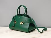 Colestore Ferragamo Medium Hug Tote Bag Green 31.5x19x22cm - 6