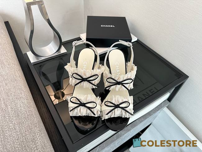 Colestore Chanel Interlocking CC Logo Bow Heels White  - 1