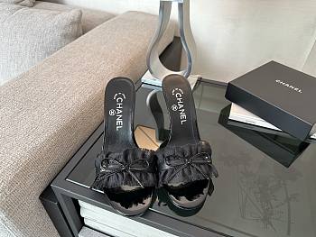 Colestore Chanel CC Ruffled Bow Heels Black