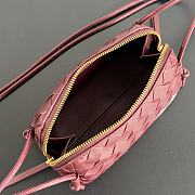 Colestore Bottega Veneta Concert Heart Pouch in Intrecciato Leather 18.5x11.5x8.5cm - 4