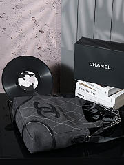 Colestore Chanel Rodeo Drive Microsuede Hobo Black 36cm - 5