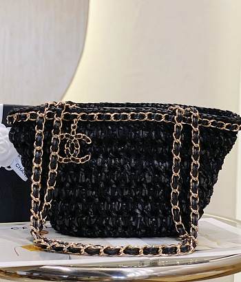 Chanel 22P Crochet Mixed Fibres Gold Tone Metal 'Black' 36x20x12cm