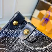 Colestore Louis Vuitton Onthego MM Tote Monogram Empreinte 'Sac Plat' 25 x 19 x 11.5cm - 4