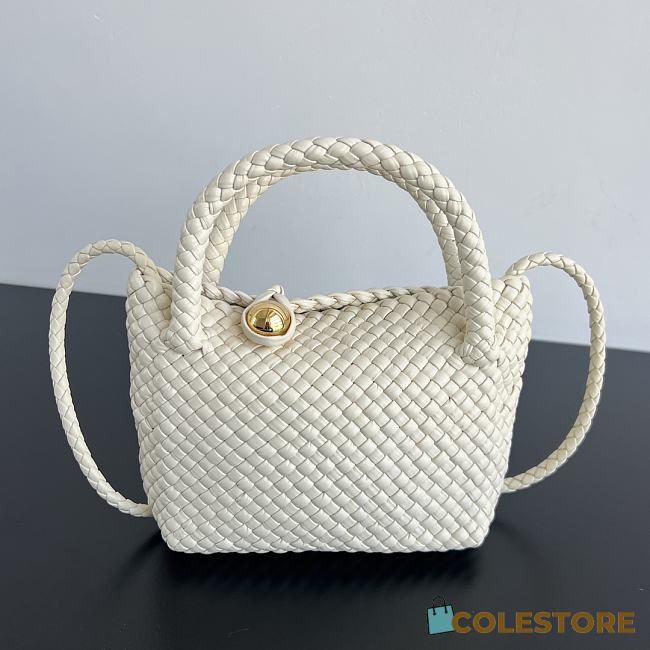 Colestore Bottega Veneta Tosca Bag in White 20x15.5x7cm - 1