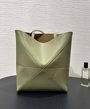 Colestore Loewe Puzzle Fold Medium Tote Bag Eucalyptus Green 25.5x14.5x31.5cm - 4