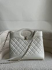Colestore Chanel 31 Shopping Bag White 22 x 23 x 5.5cm - 1