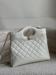 Colestore Chanel 31 Shopping Bag White 22 x 23 x 5.5cm - 3