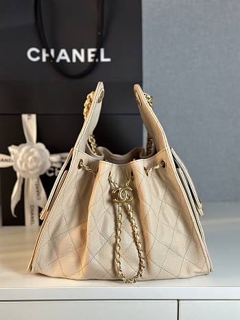 Colestore Chanel 25 Small Handbag Grained Calfskin & Gold-Tone Metal Beige 30x26x14cm