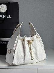 Colestore Chanel 25 Small Handbag Grained Calfskin & Gold-Tone Metal White 30x26x14cm - 6
