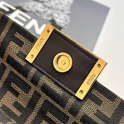 Colestore Fendi Baguette Phone Pouch in Brown 18.5x10x2.5cm - 5