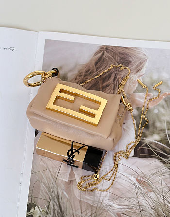 Colestore Fendi Mamma Baguette Mini Bag in Nude 10x3x7cm