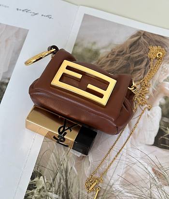 Colestore Fendi Mamma Baguette Mini Bag in Brown 10x3x7cm
