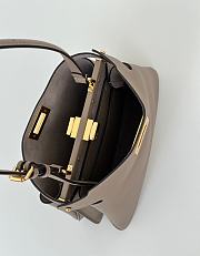 Colestore Fendi Peekaboo Soft Medium Leather Gray 29x12x19cm - 2