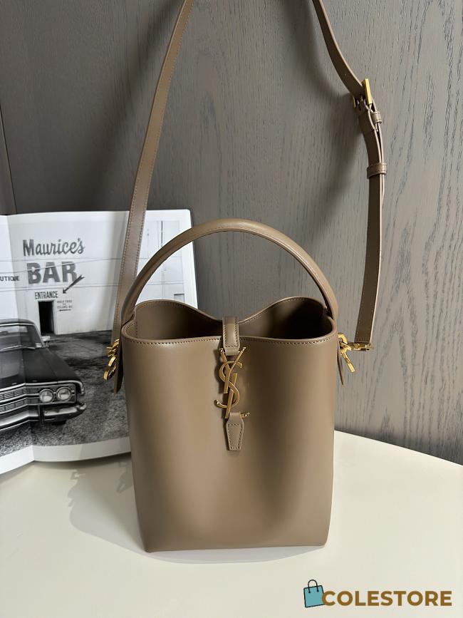 Colestore YSL Saint Laurent Le 37 Shiny Leather in Light Brown 17x20cm - 1