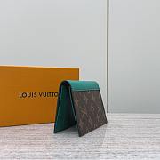 Colestore Louis Vuitton Passport Cover Monogram Macassar in Green 10x2.5x14cm - 6