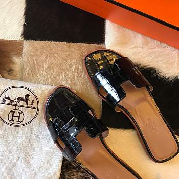 Colestore Hermes Oran sandal Black 