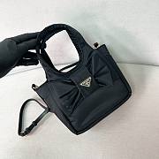Colestore Prada Padded Re-Nylon Mini-bag With Bow Black 15.5x10x18cm - 2