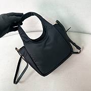Colestore Prada Padded Re-Nylon Mini-bag With Bow Black 15.5x10x18cm - 3
