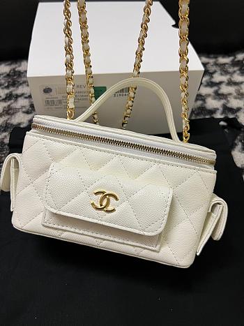 Colestore Chanel Quilted Polly Pocket White Caviar 10 x 17 x 8.5cm