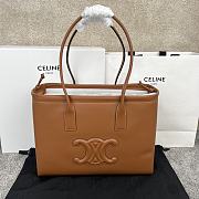 Colestore Celine Cabas Anais Triomphe in Grained calfskin in Brown 44x28x18cm - 1