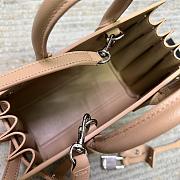 Colestore YSL Saint Laurent Dark Beige Grained Calfskin Leather Baby 22 X 18 X 10,5cm - 5