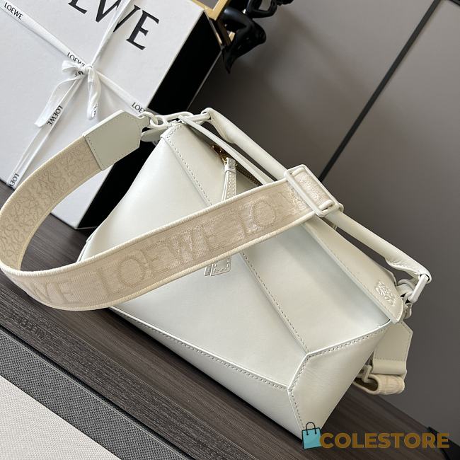 Colestore Loewe Small Leather Puzzle Edge Top in White 18x12.5x8cm - 1
