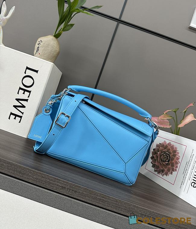 Colestore Loewe Featherlight Puzzle in Blue 24x10.5x16.5cm - 1