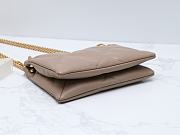 Colestore Tory Burch Small Kira Diamond Quilt Shoulder Bag in Vanilla 26.5x7.5x19cm - 6