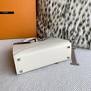 Colestore Moynat Gabrielle BB Leather White 20x15x8cm - 5