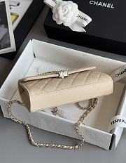 Colestore Chanel 25S Cross Handle Kelly Chain Bag Beige 18x10x4.5cm - 2