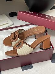Colestore Gucci Women's Interlocking G Slide Sandal Brown  - 5