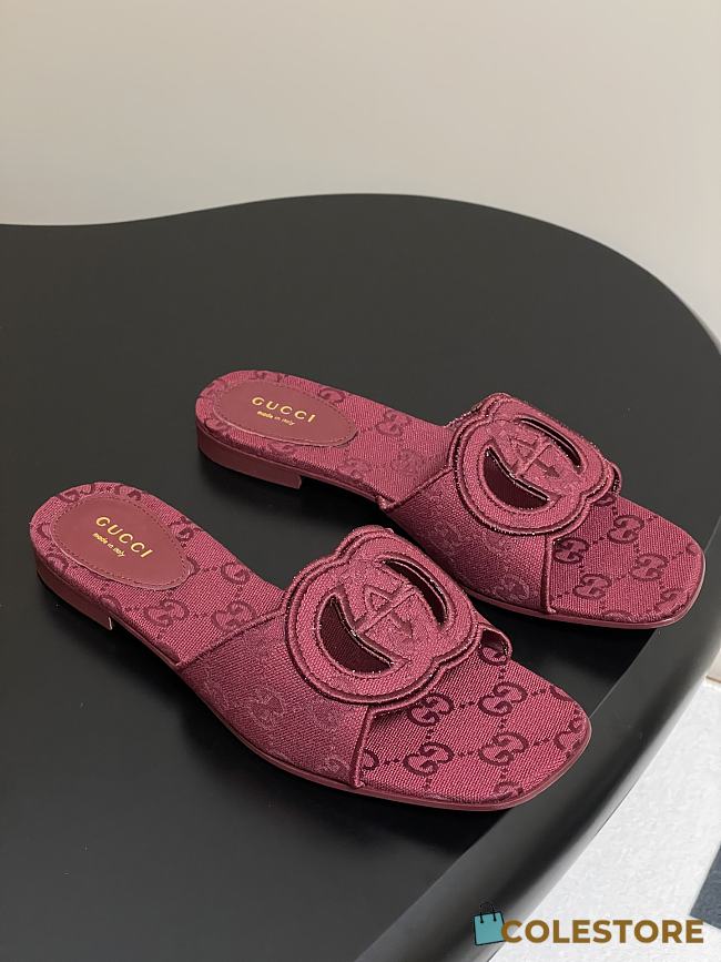 Colestore Gucci Women's Interlocking G Slide Sandal Rosso Ancora - 1