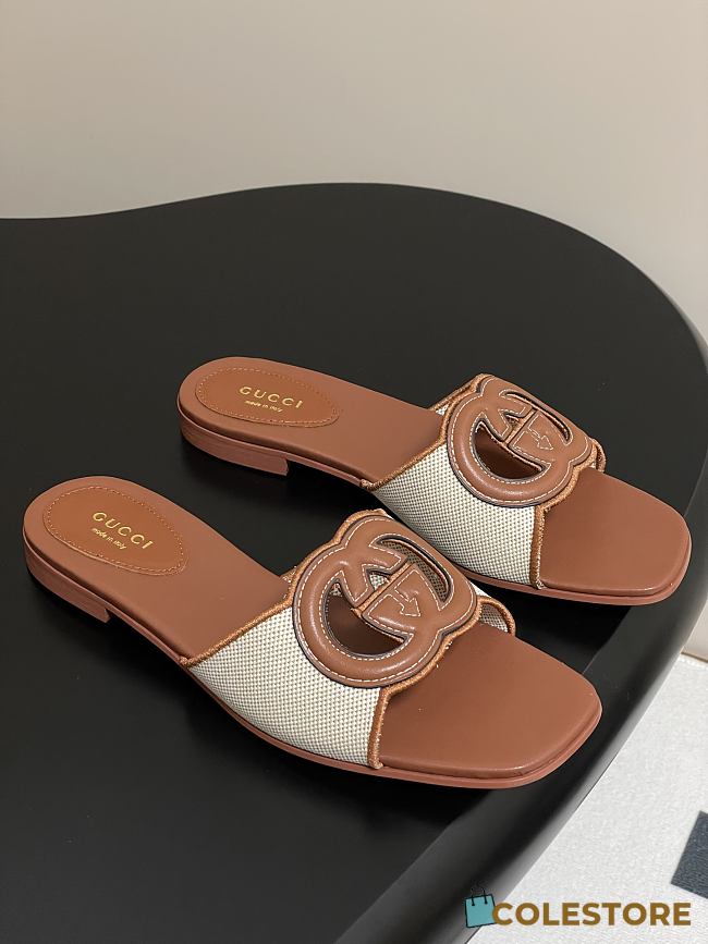 Colestore Gucci Women's Interlocking G Slide Sandal Brown Leather - 1