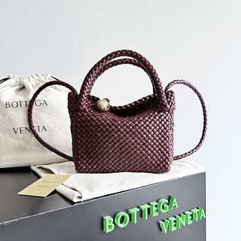 Colestore Bottega Veneta Tosca Bag in Burgundy 20x15.5x7cm