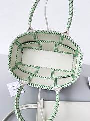 Colestore Bottega Veneta Arco Small Intrecciato Leather Tote Bag in White 30x20x11.5cm - 5