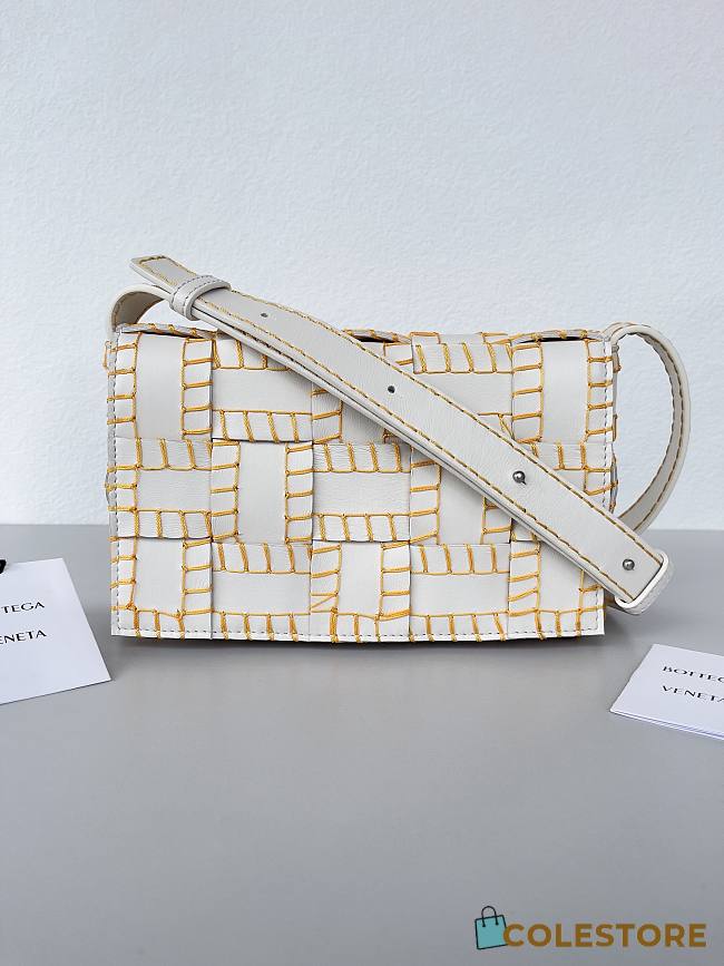 Colestore Bottega Veneta Overlock Stitched Cassette Bag in White Yellow 23x15x5.5cm - 1