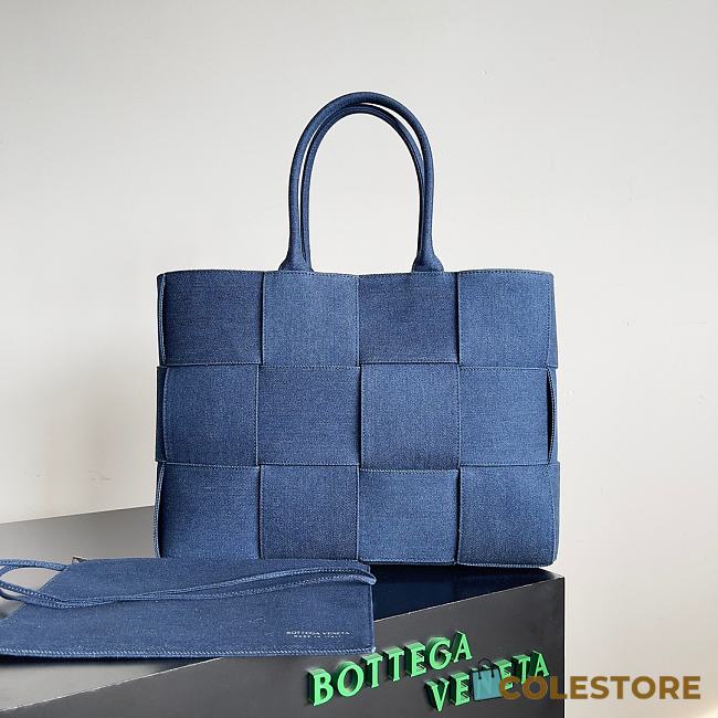 Colestore Bottega Veneta Medium Intreccio Denim Arco Tote Bag 40x10x28cm - 1