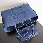 Colestore Bottega Veneta Small Intreccio Denim Arco Tote Bag 28x14x24.5cm - 2