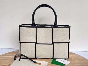 Colestore Bottega Veneta Arco Linen Canvas Tote Bag Natural/Black Unique 36.5x24x13cm