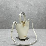 Colestore Jacquemus The Small Le Petit Bambola in White 10x20cm - 2