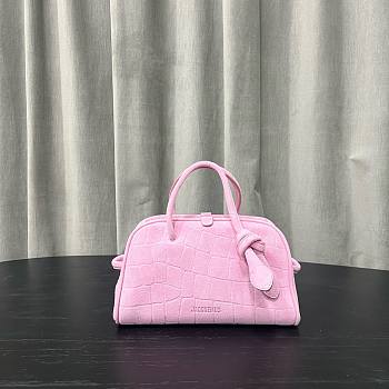 Colestore Jacquemus The Small Turismo Pink 26 cm x 16 cm x 11 cm