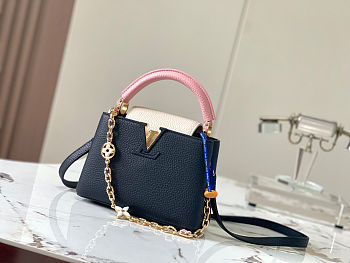 Colestore Louis Vuitton Capucines MM Black Pink 21x14x8cm