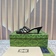 Colestore Gucci Sandals Crystal-Embellished Diamond Buckle in Black  - 3